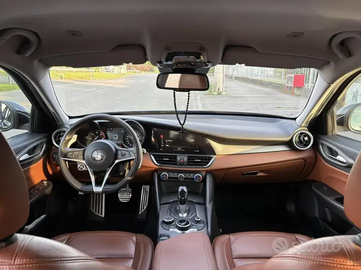 Alfa Romeo Giulia 2016 photo 4