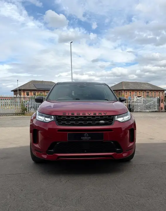 Land Rover Discovery Sport 2021 photo 2