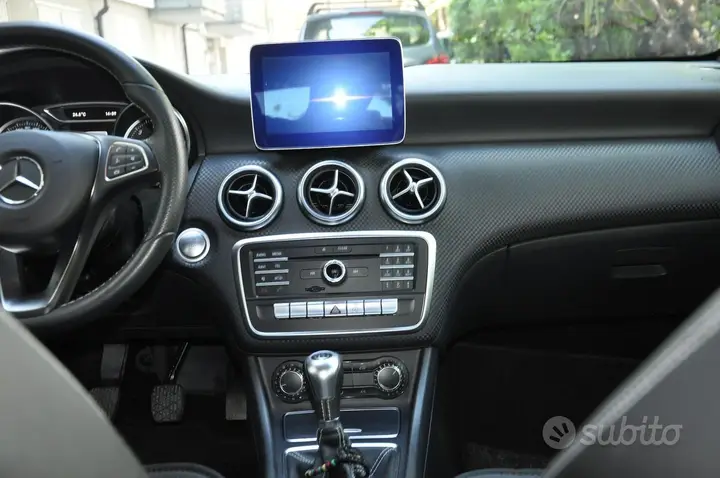 Mercedes-Benz A-Class 2017 photo 5