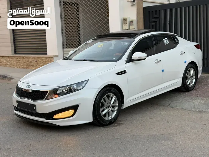 Kia K5 2012 photo 2