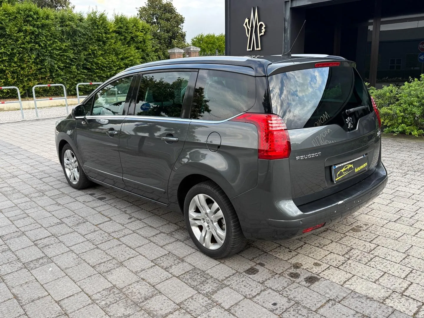 Peugeot 5008 2012 photo 4