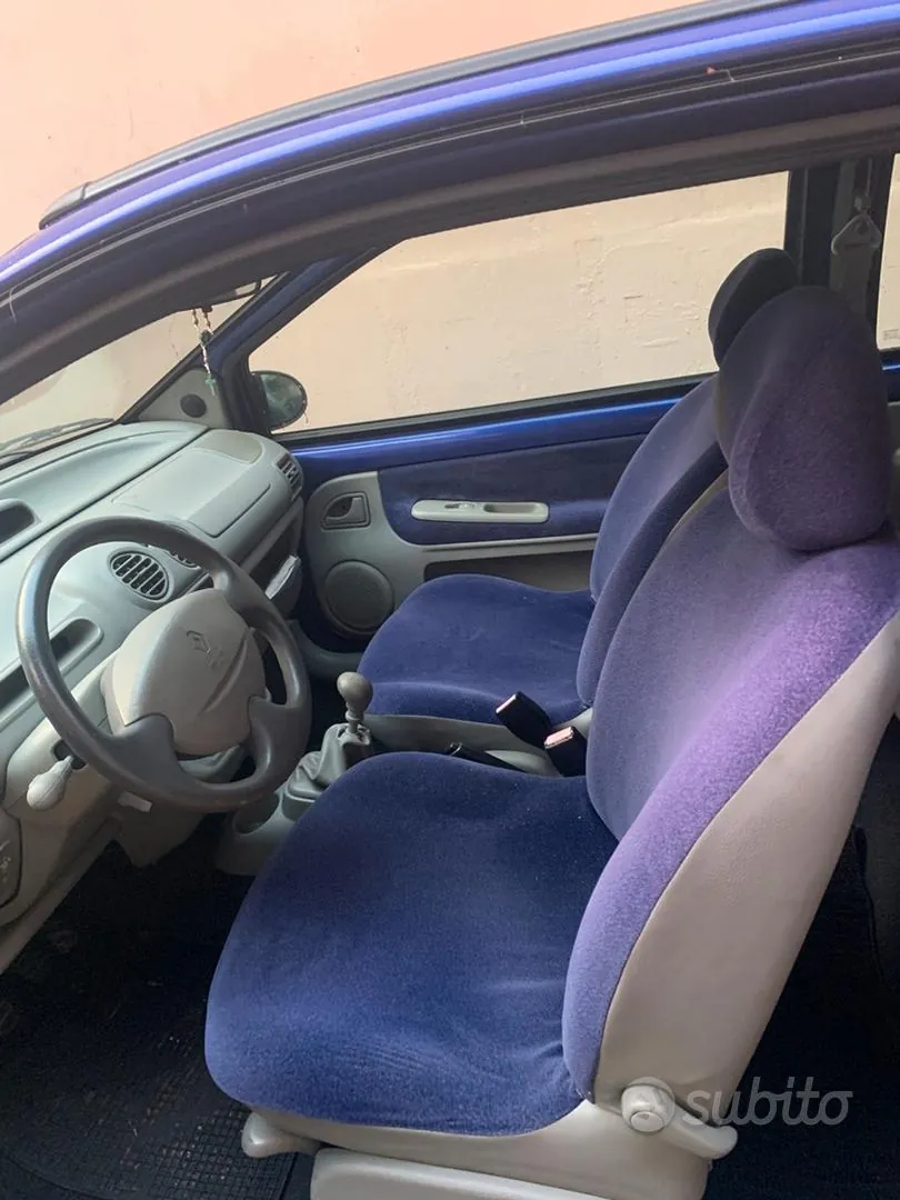 Renault Twingo 2000 photo 3