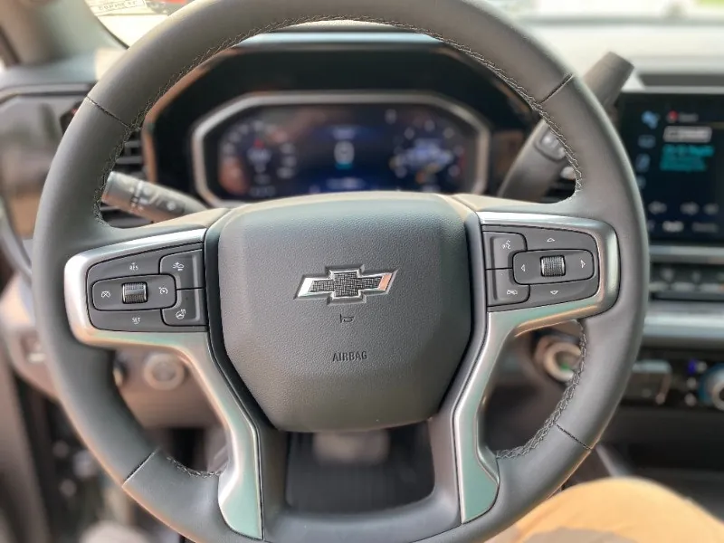 Chevrolet Silverado 3500Hd 2026 photo 4