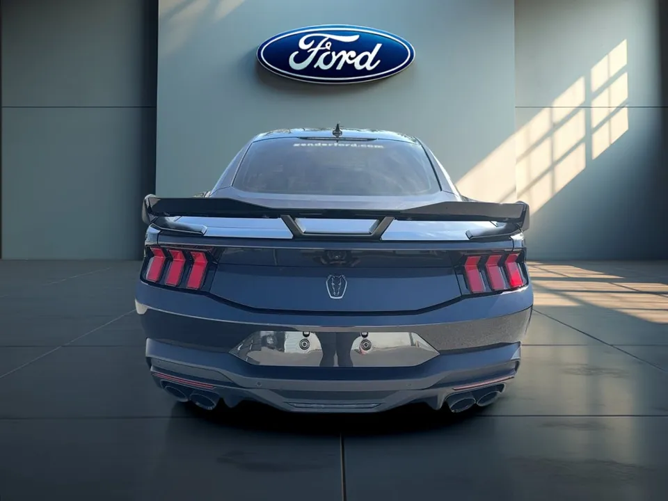 Ford Mustang 2024 photo 5