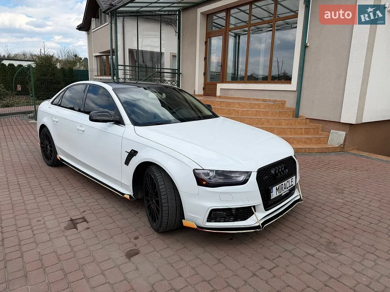 Audi A4 2015 photo 3