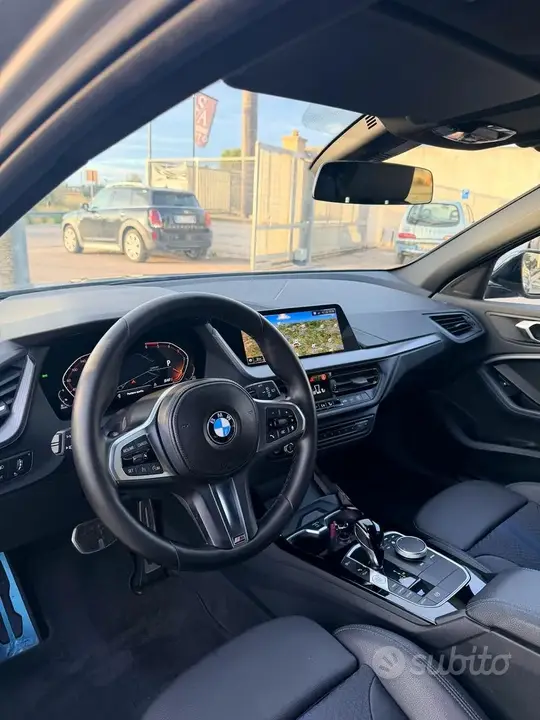 BMW 116D 2021 photo 3