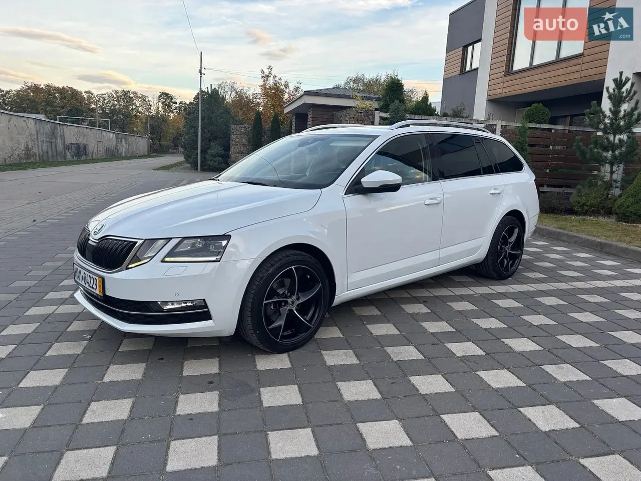Skoda Octavia 2019 photo 5