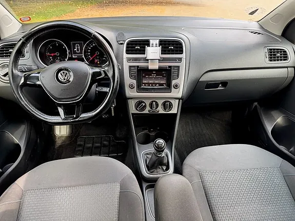 Volkswagen Polo 2015 photo 5