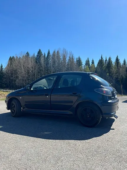 Peugeot 206 2005 photo 4