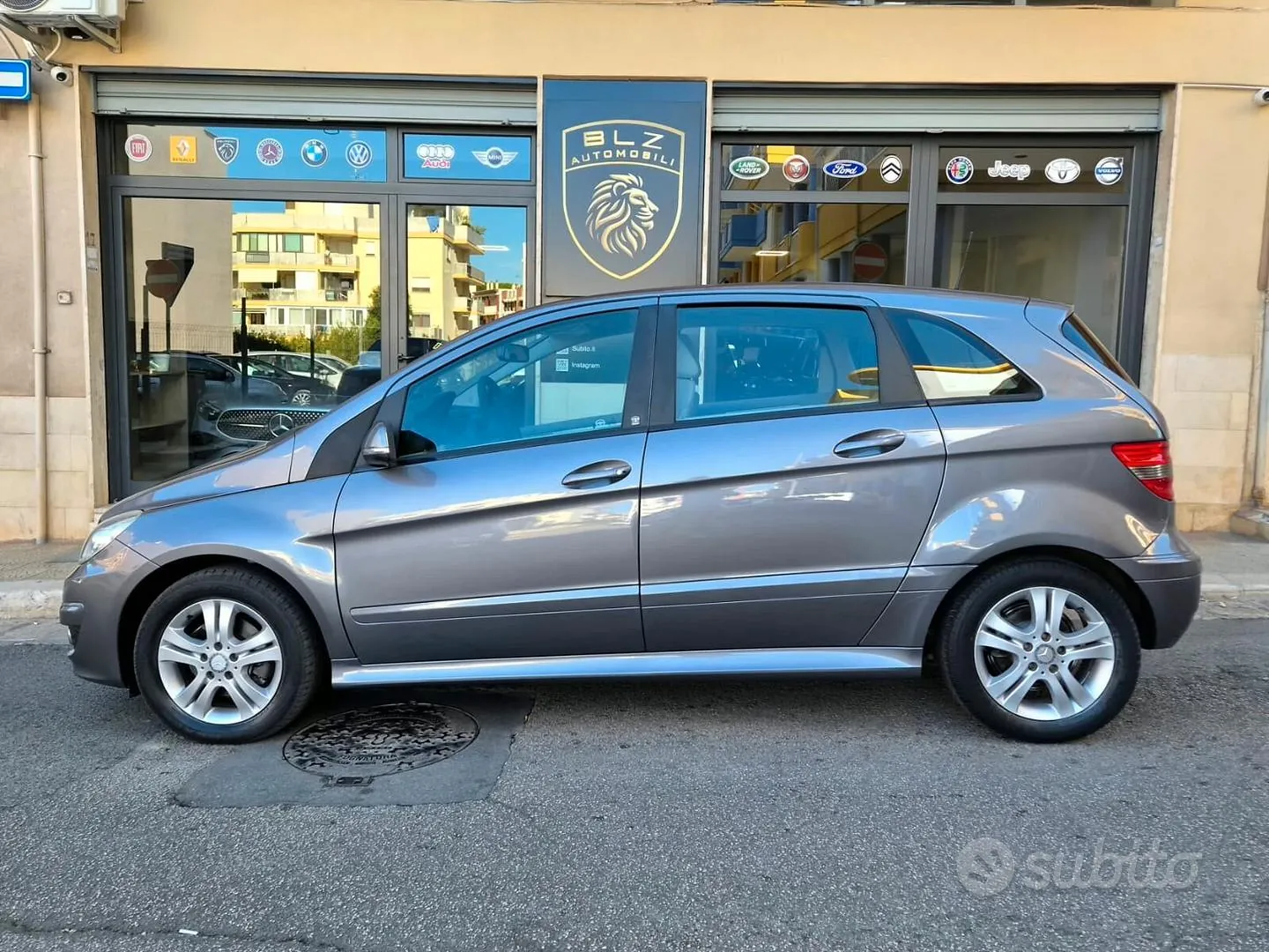 Mercedes-Benz B 180 Cdi Premium 2010 photo 2