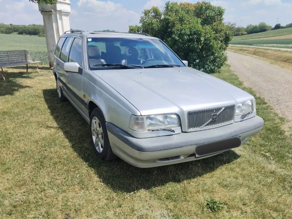Volvo 850 2000 photo 2