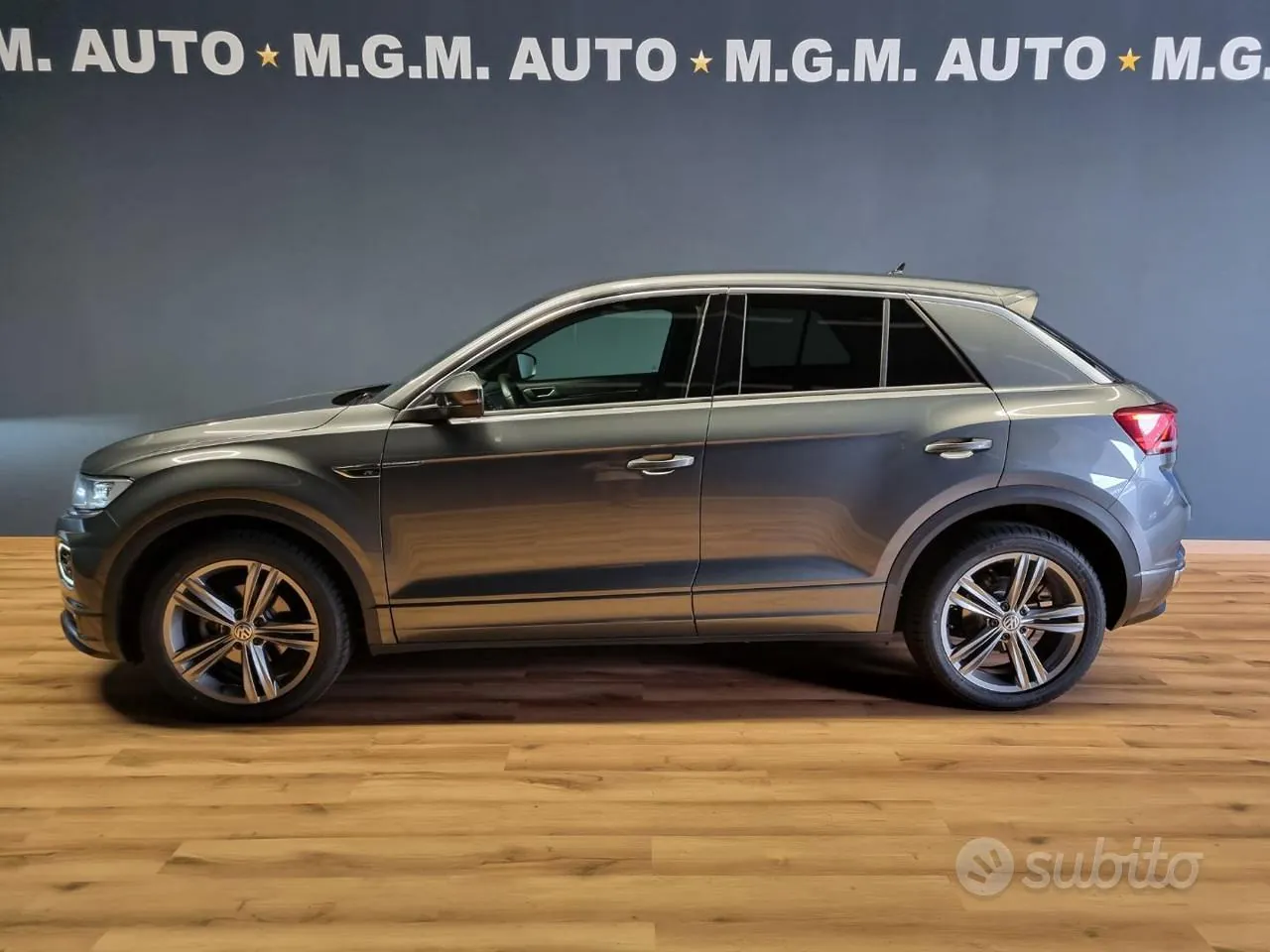 Volkswagen T-Roc 2019 photo 2