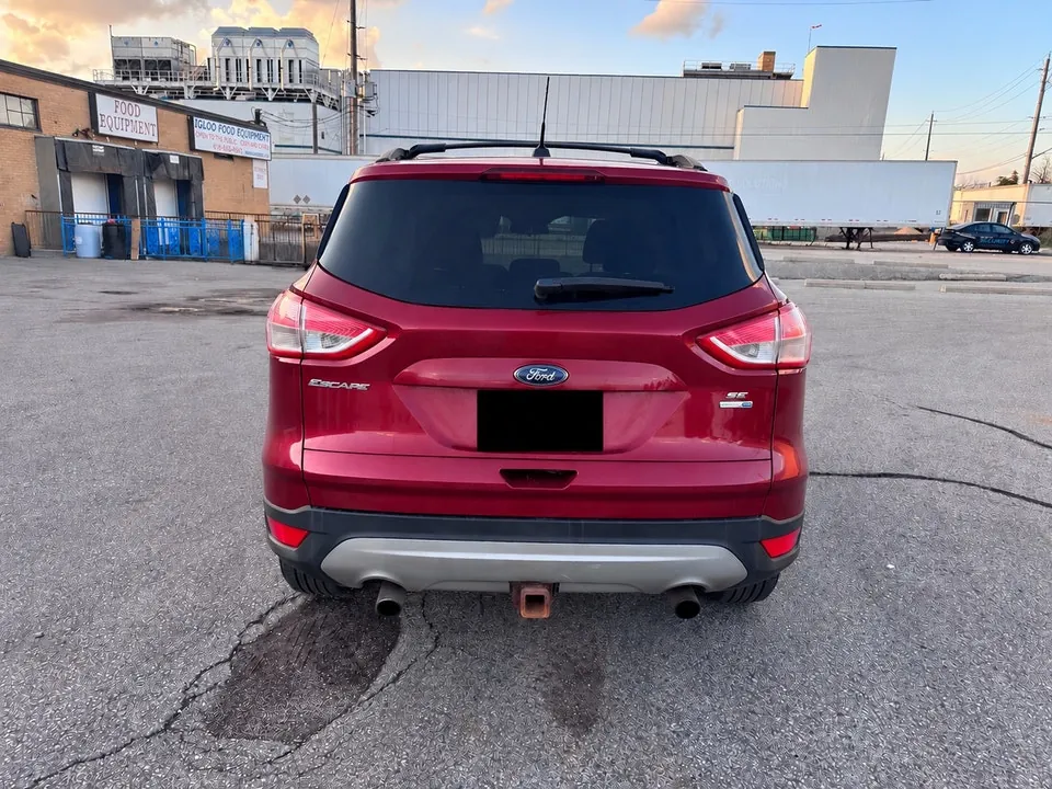 Ford Escape 2015 photo 2