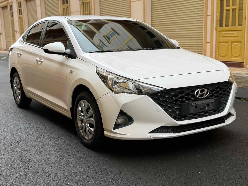 Hyundai Accent 2022 photo 3
