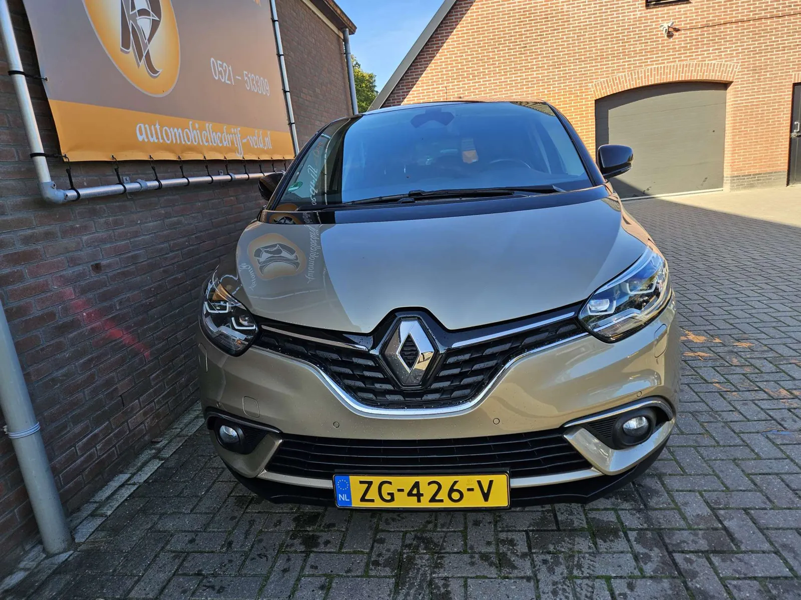 Renault Scenic 2019 photo 2