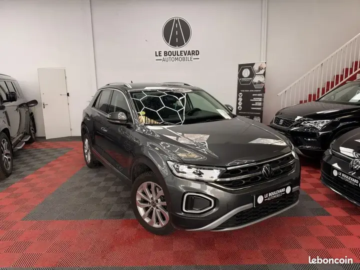 Volkswagen T-Roc 2022 photo 4