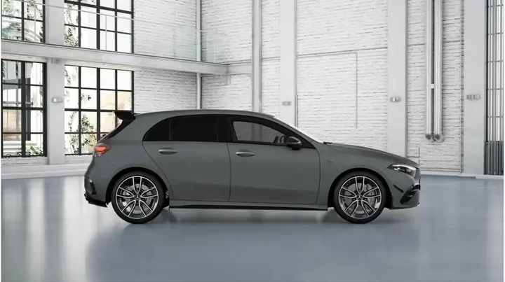 Mercedes-Benz A-Class photo 3