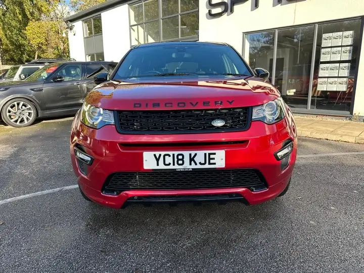 Land Rover Discovery Sport 2018 photo 2