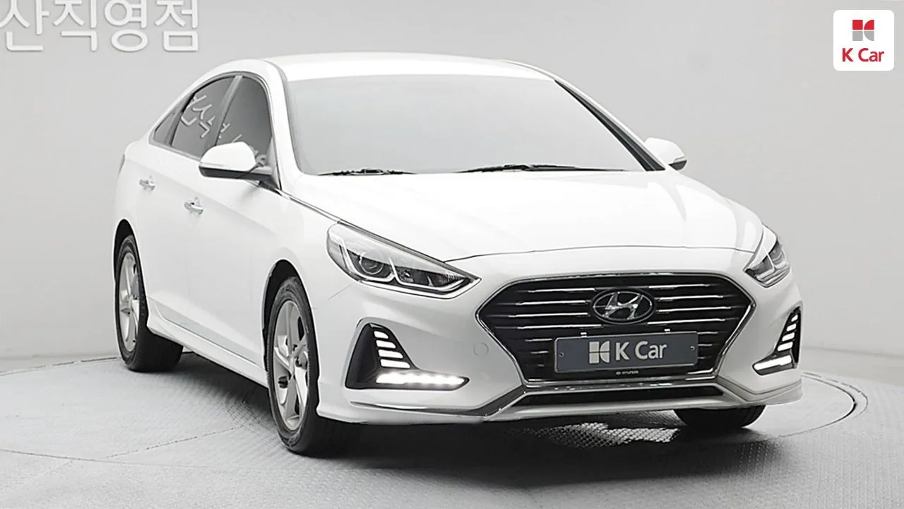 Hyundai Sonata 2018 photo 2