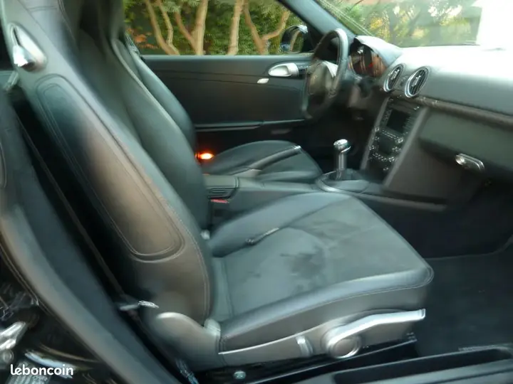 Porsche Cayman 2011 photo 3