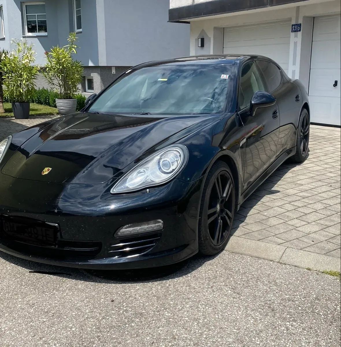 Porsche Panamera 2011 photo 3