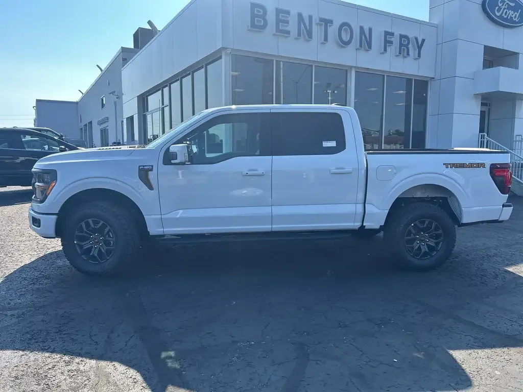 Ford F-150 2026 photo 2