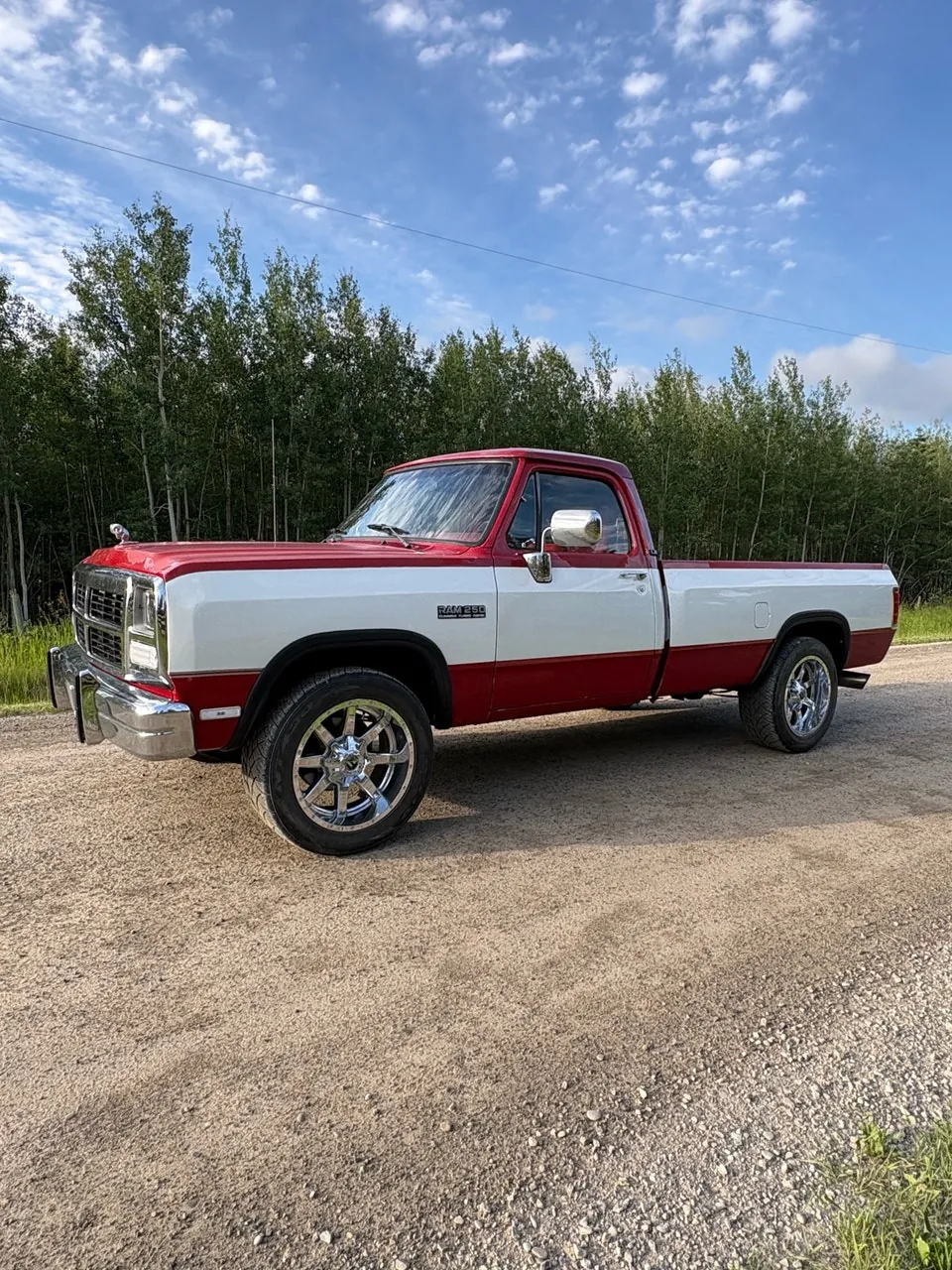 Dodge D250