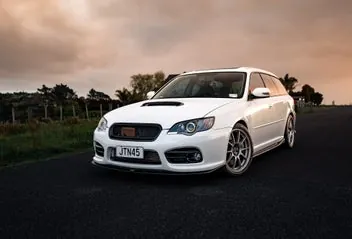 Subaru Legacy 2007 photo 2