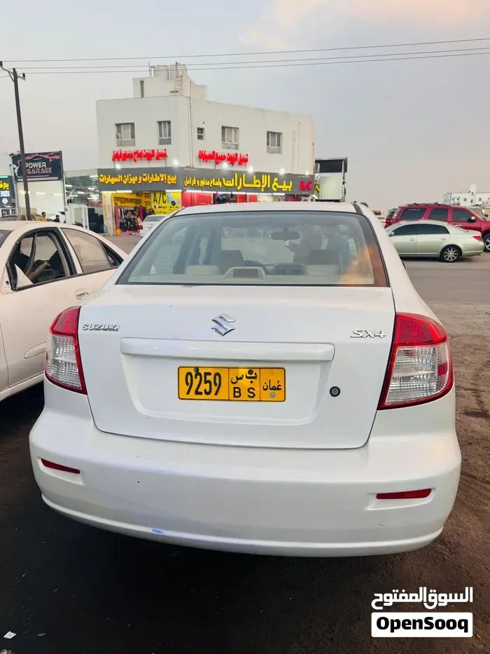 Suzuki Sx4 2013 photo 4