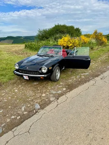 Fiat 124 Spider