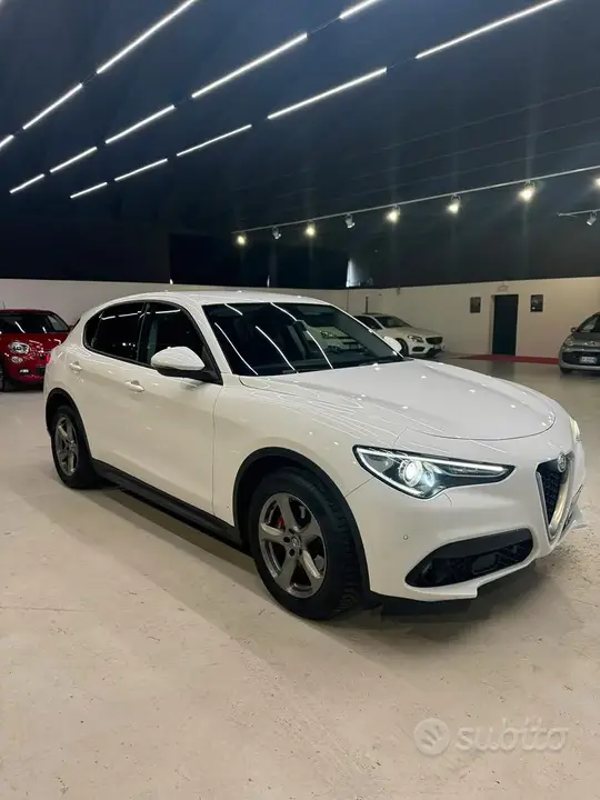 Alfa Romeo Stelvio 2018 photo 3