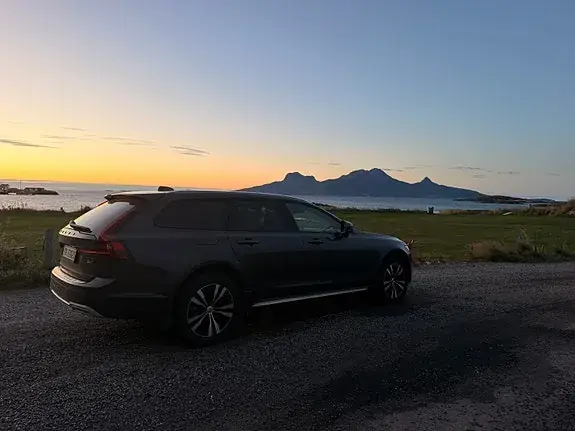 Volvo V90 Cross Country 2022 photo 3