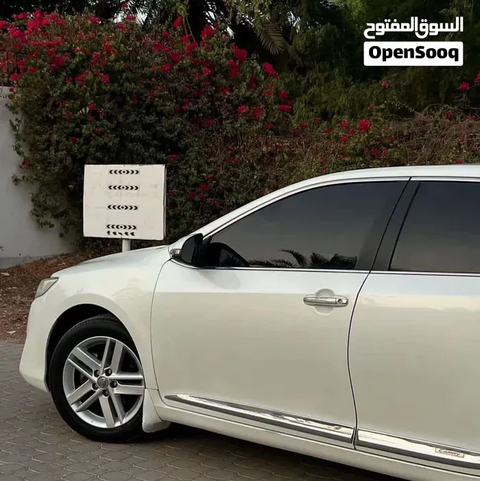 Toyota Camry 2014 photo 3