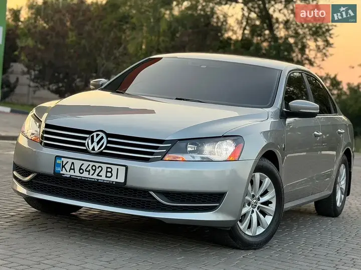 Volkswagen Passat 2014 photo 2