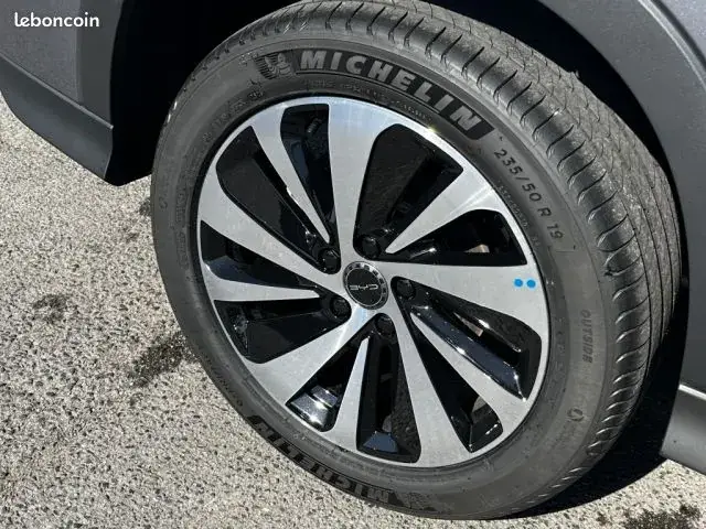 BYD Seal U 2026 photo 5