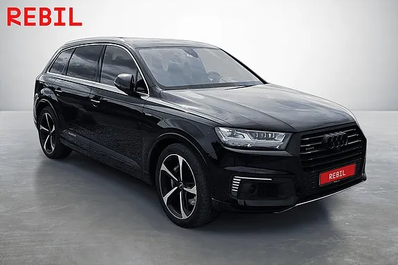 Audi Q7 2018 photo 2