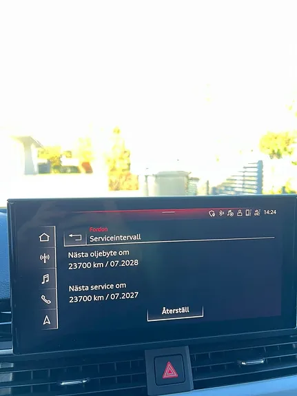 Audi A4 2023 photo 5