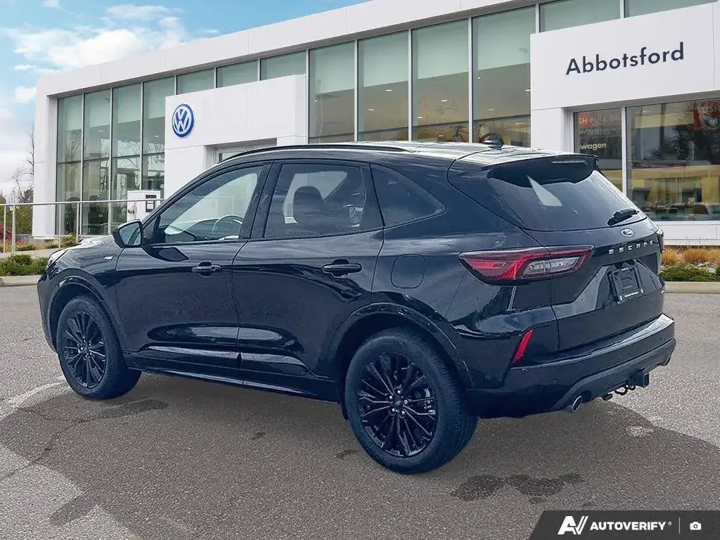 Ford Escape 2024 photo 3