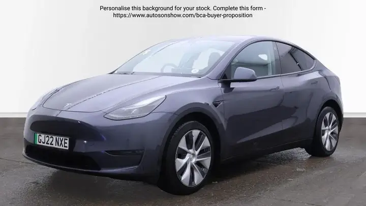 Tesla Model Y 2022 photo 2