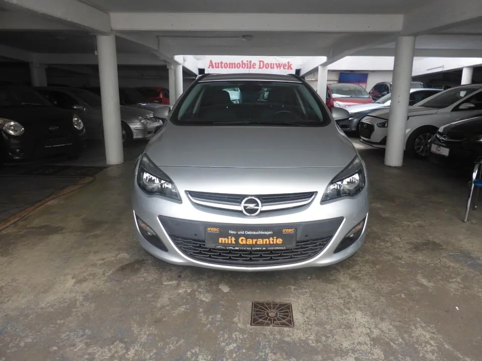 Opel Astra J
