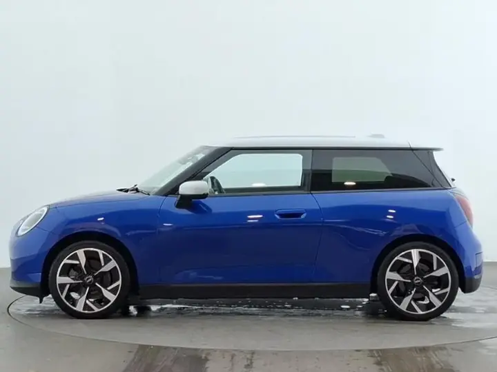 Mini Cooper 2024 photo 4