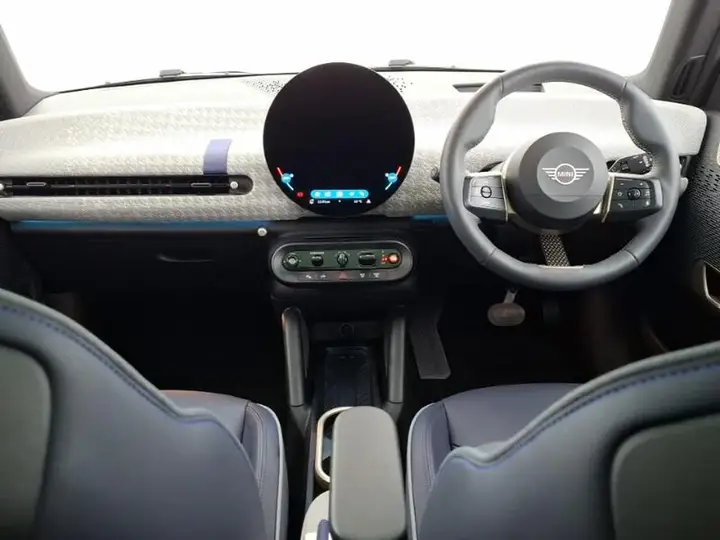Mini Cooper 2024 photo 3
