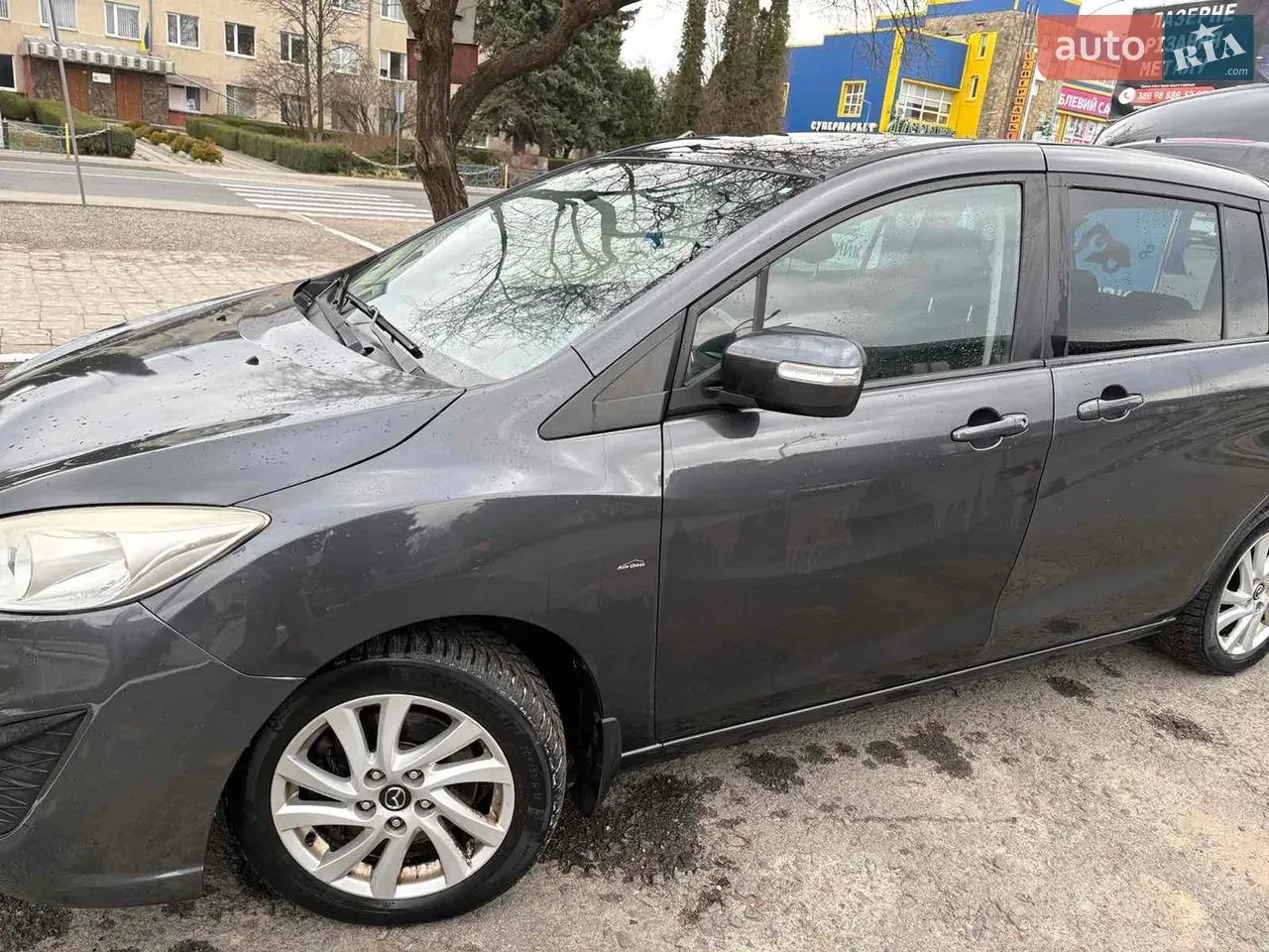 Mazda 5 2012 photo 5