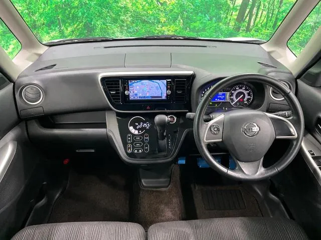 Nissan Dayzulux Highway Star Turbo 2015 photo 2