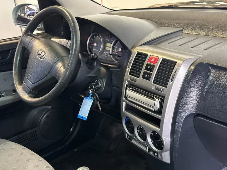 Hyundai Getz 2004 photo 2