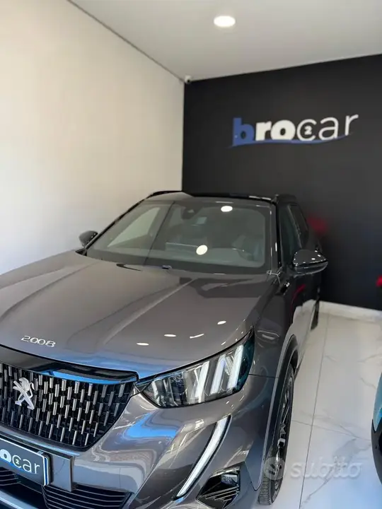 Peugeot 2008 2021 photo 5