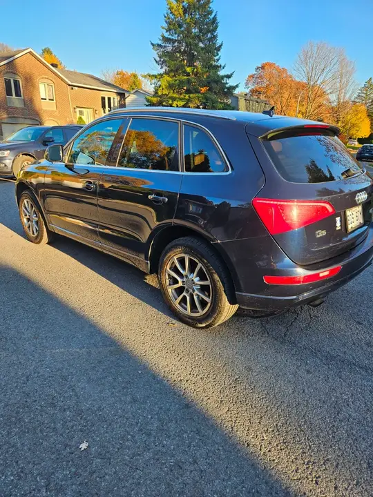 Audi Q5 2011 photo 2
