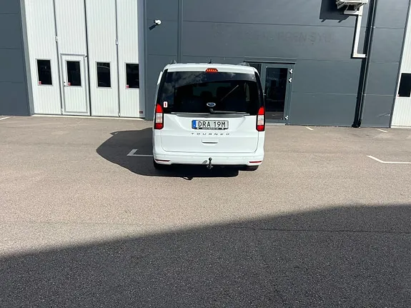 Ford Grand Tourneo Connect 2023 photo 3