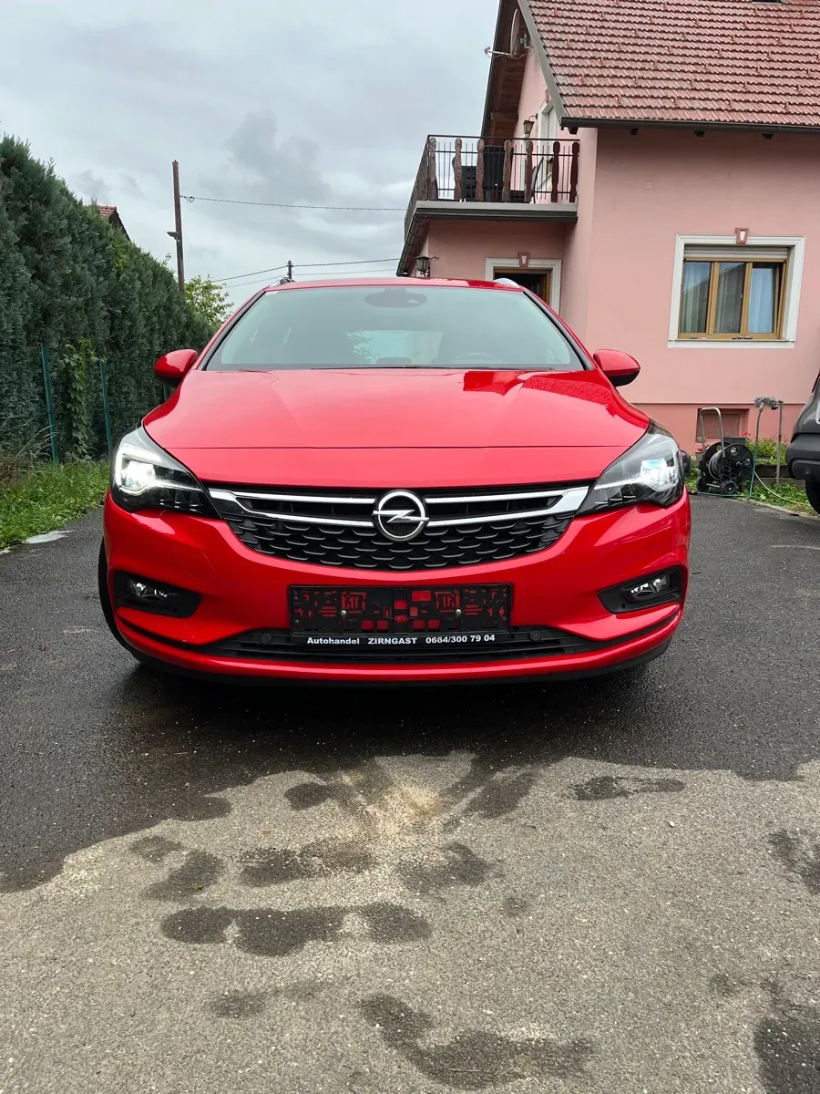 Opel Astra 2016 photo 2