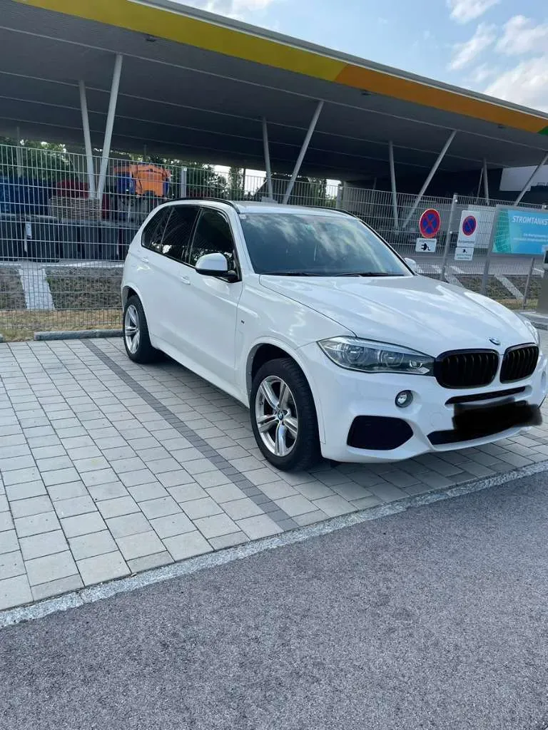 BMW X5 2015 photo 3